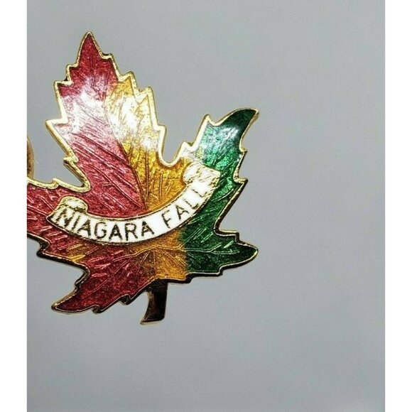 Niagara Falls G.M.B Leaf Pin - Collectible Souvenir Pin - Picture 6 of 9
